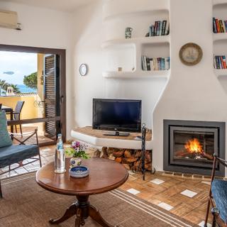Algar Seco Parque | Carvoeiro, Algarve | T3 apartment with fireplace and sea view