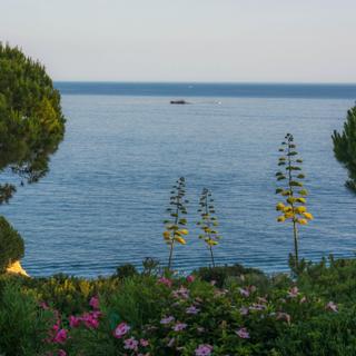 Algar Seco Parque | Carvoeiro, Algarve | vista do jardim para o mar