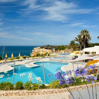 Algar Seco Parque | Carvoeiro, Algarve | roadside view of pool and resort
