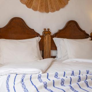Algar Seco Parque | Carvoeiro, Algarve | t2 bungalow schalfzimmer 
