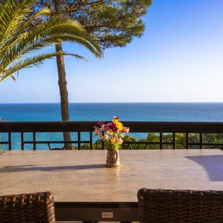 Algar Seco Parque | Carvoeiro, Algarve | blick aufs meer von der terrasse der v3 villa