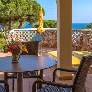 Algar Seco Parque | Carvoeiro, Algarve | catrineta suite terrasse mit meerblick
