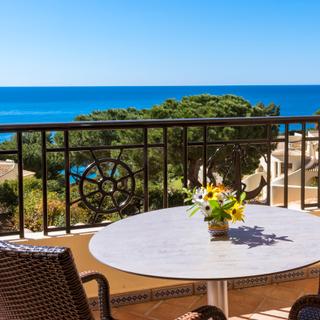 Algar Seco Parque | Carvoeiro, Algarve | catrineta suite balkon mit meerblick